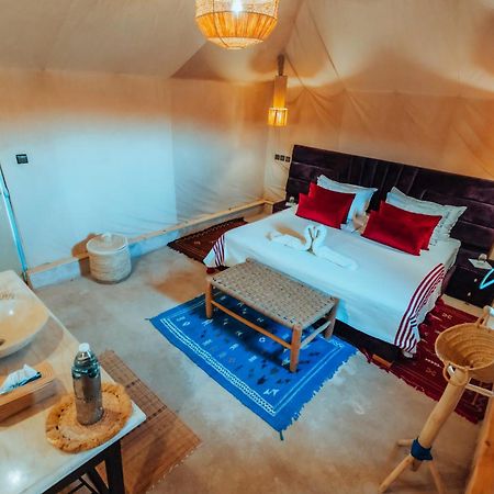 Sahara Glamping Merzouga Bagian luar foto
