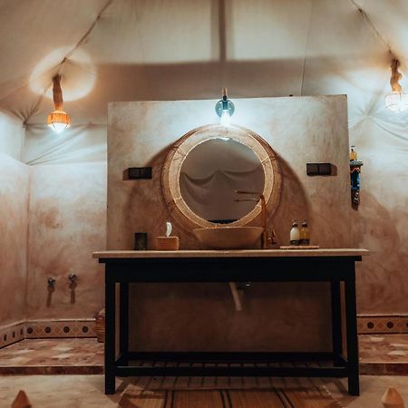 Sahara Glamping Merzouga Bagian luar foto