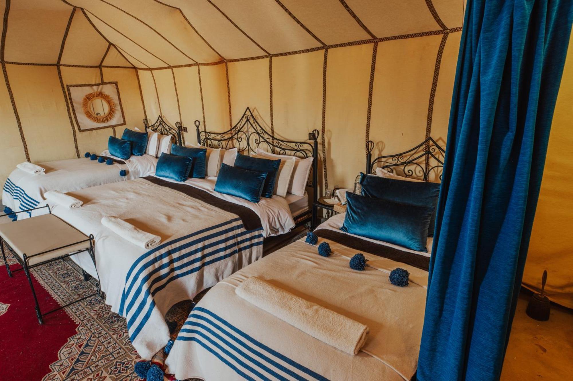 Sahara Glamping Merzouga Bagian luar foto
