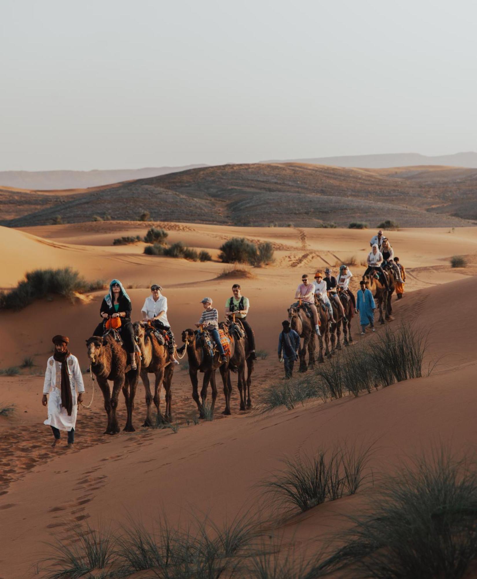Sahara Glamping Merzouga Bagian luar foto