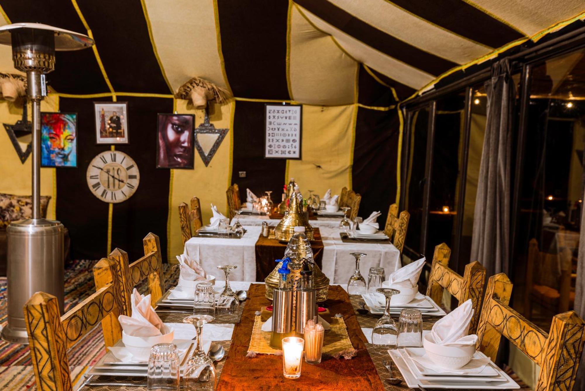 Sahara Glamping Merzouga Bagian luar foto